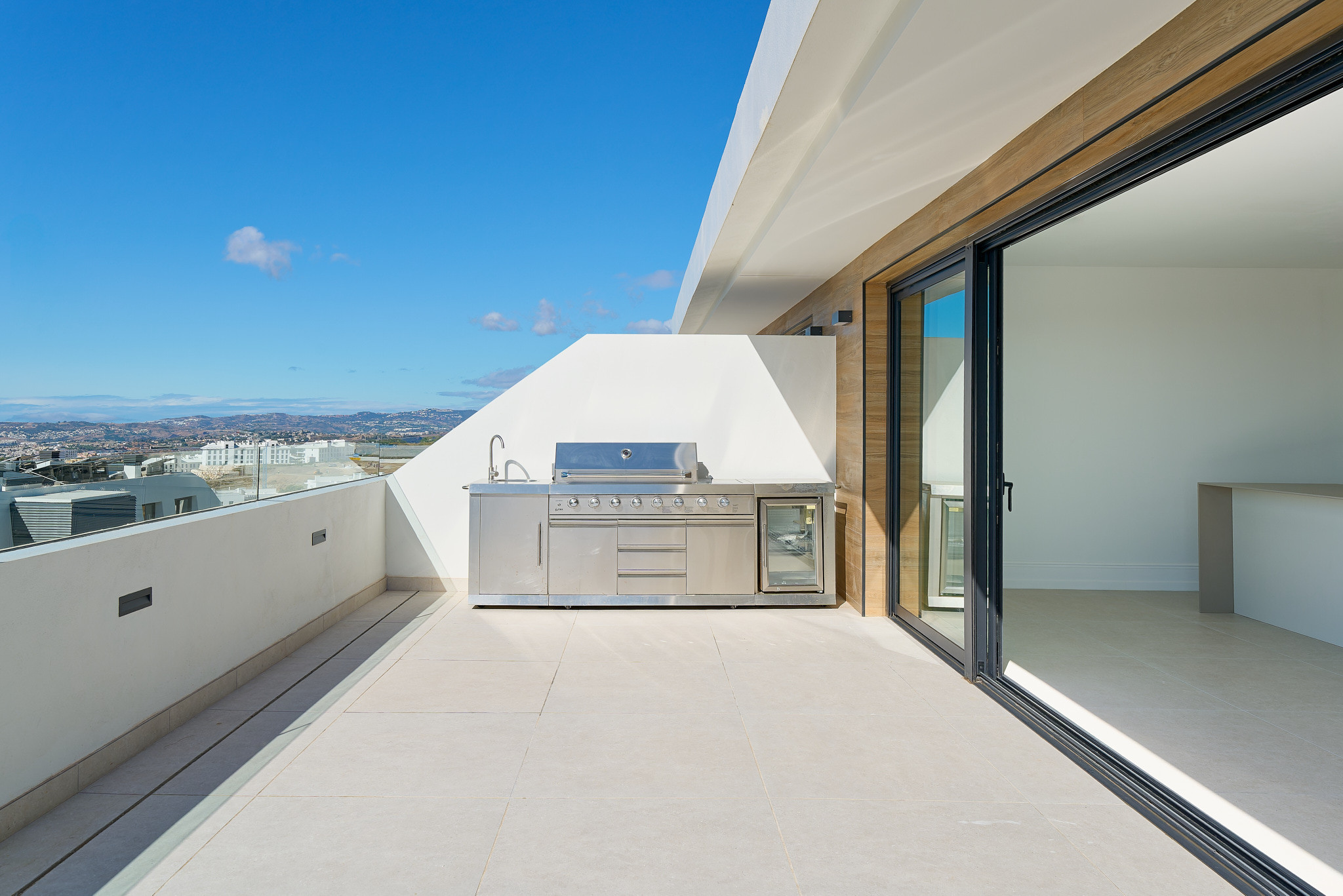 New-build apartments and penthouses in Fuengirola near the beach