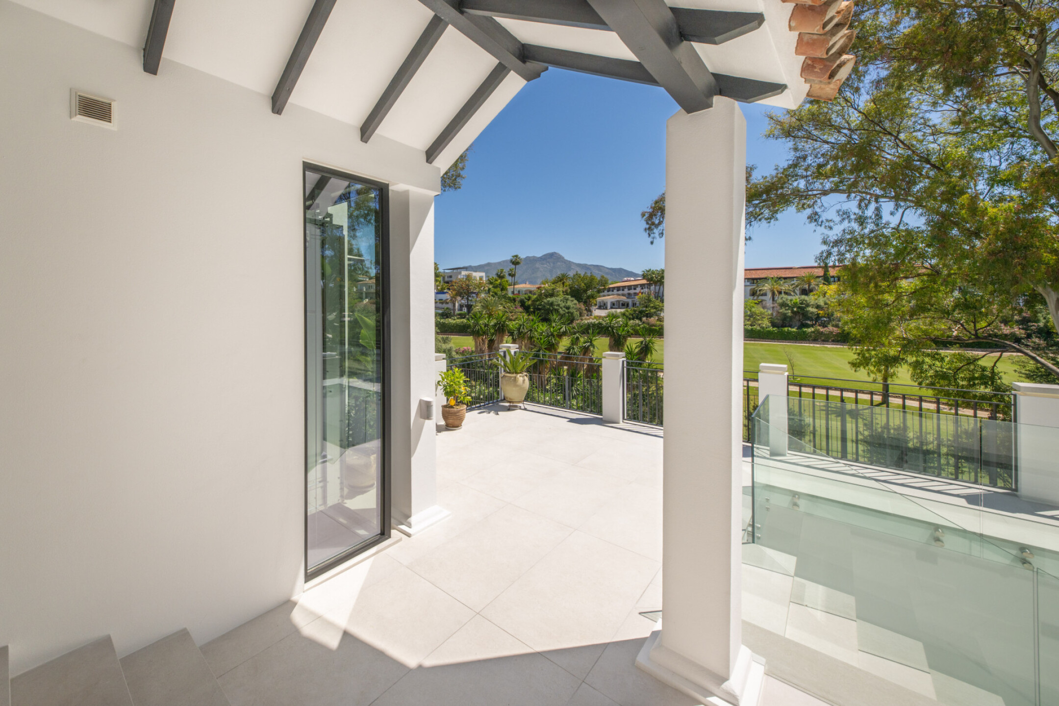 New development in Benahavís
