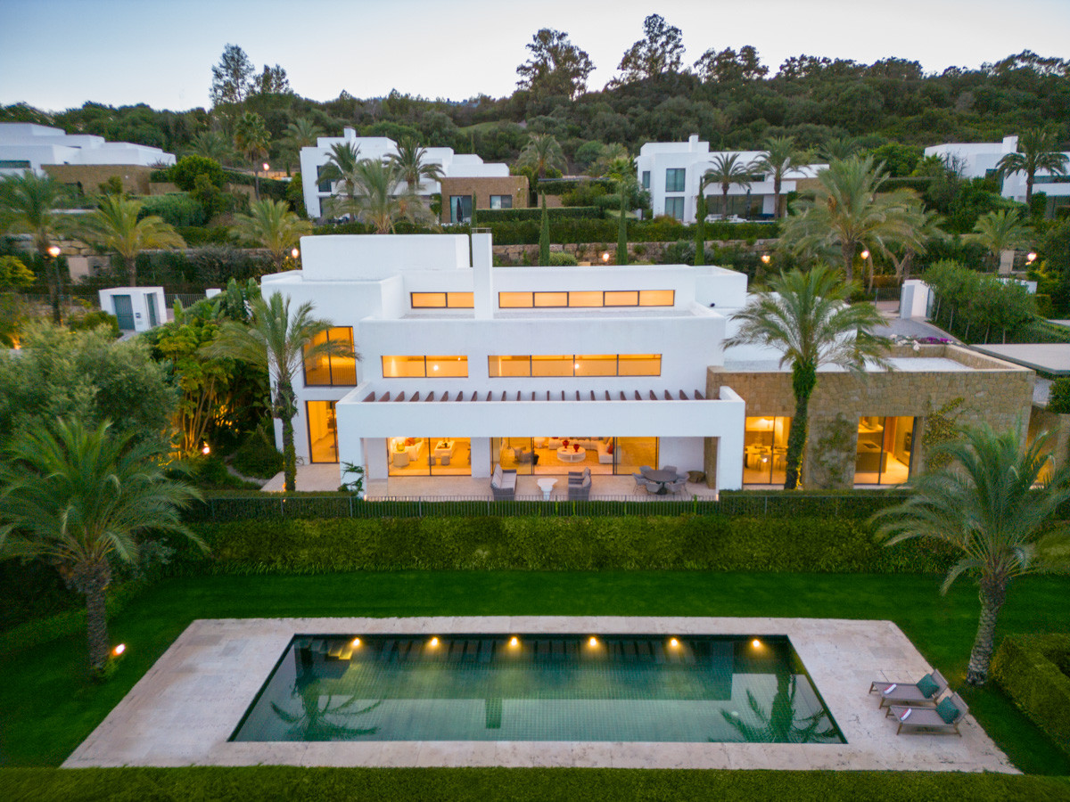 New development in Casares