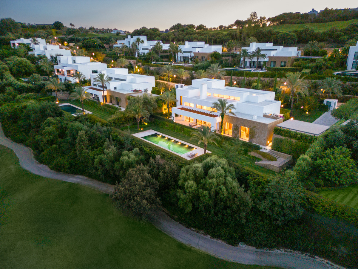 New development in Casares