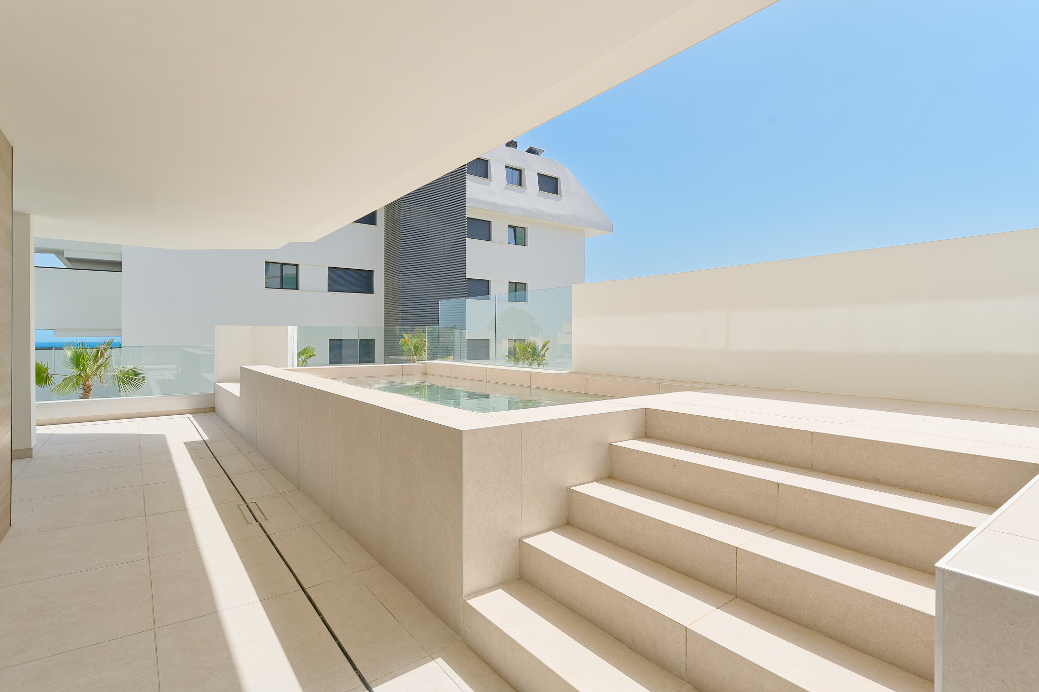 New-build apartments and penthouses in Fuengirola near the beach