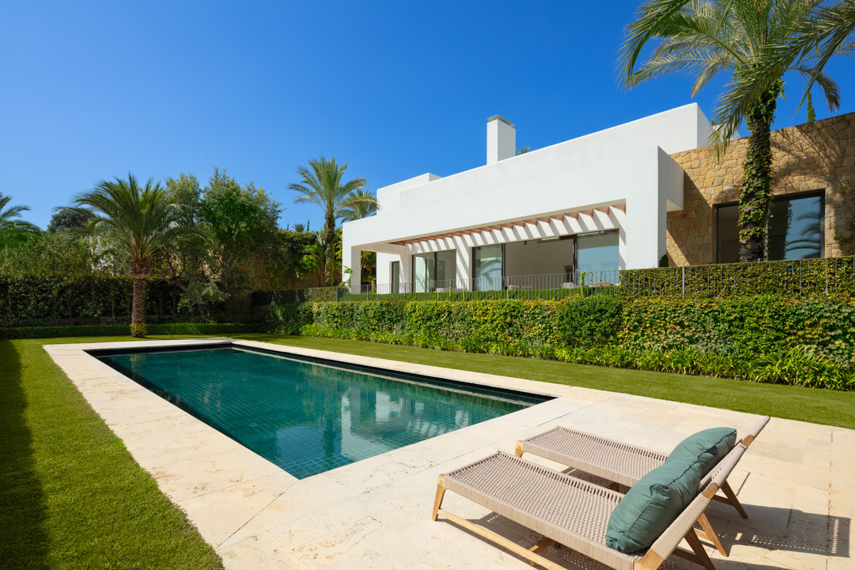 New development in Casares